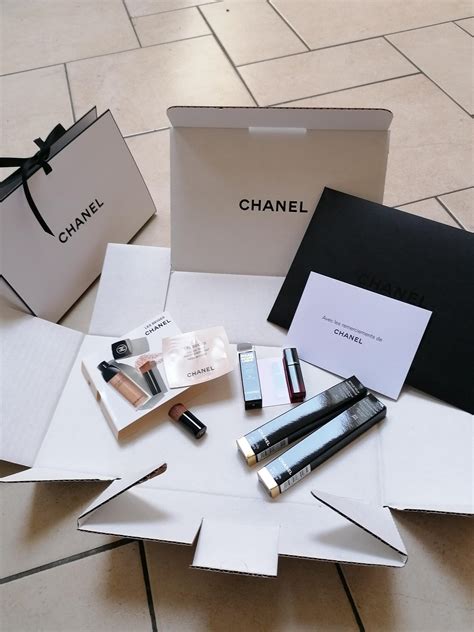 where does Chanel get packaging